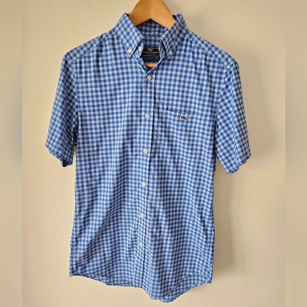 Vineyard vines blue performance classic fit tucker shirt